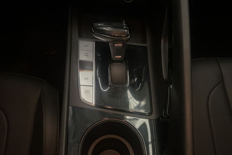 Used Hyundai Elantra 2023 1.5L CVT GLX Elite Edition
