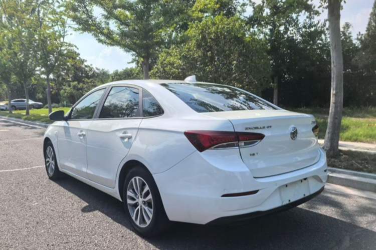 Used Buick GT 2018 18T Automatic Elite Model
