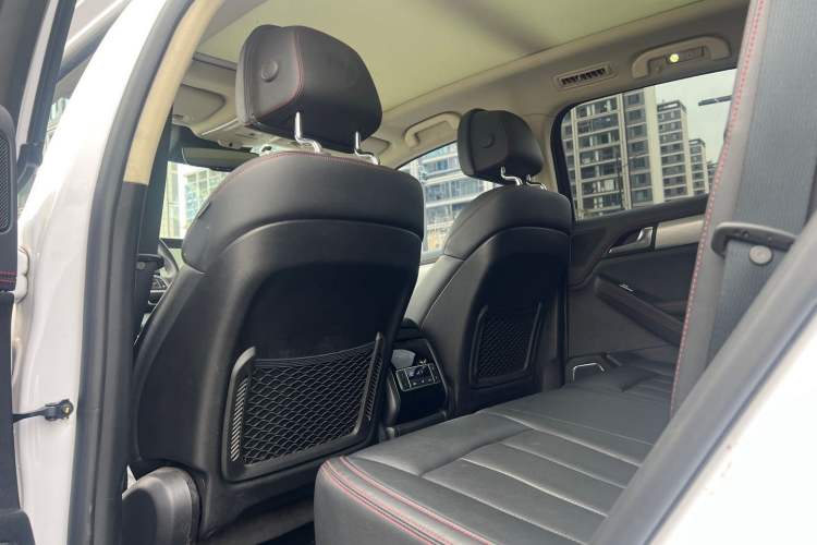 Used BYD Tang New Energy 2019 DM 2.0T All-Wheel Drive Connected Leading Model 7 Seats China VI Standard