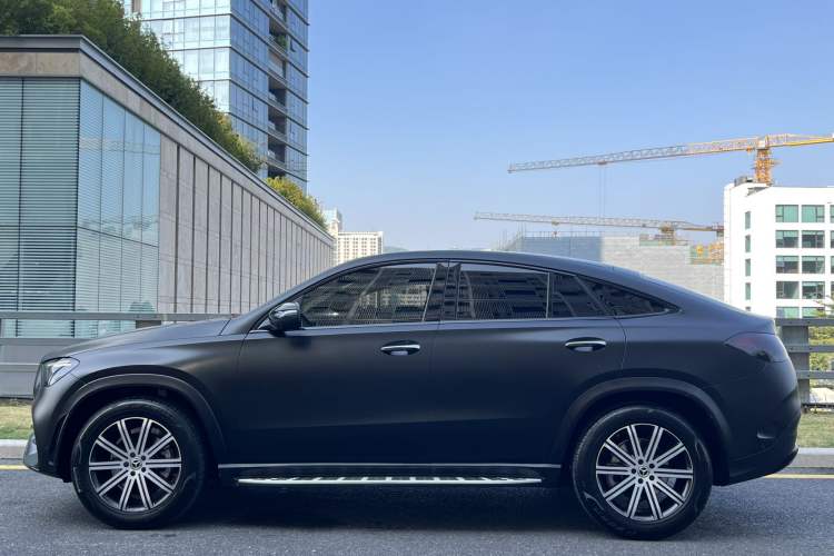 Used Mercedes-Benz GLE Coupe 2020 GLE 350 4MATIC Coupe SUV Luxury Model
