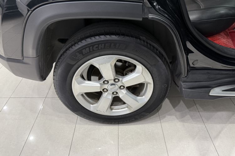 Used  Compass 2017 200T Automatic Family Edition