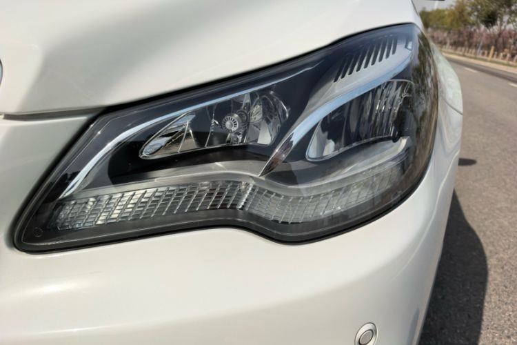 Used Mercedes-Benz E-Class 2014 E 200 Coupe
