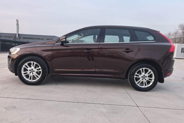 Used Volvo XC60 2015 T5 Smart Upgrade Model