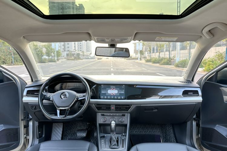 Used Volkswagen Lavida 2022 1.5L Automatic Comfort Edition
