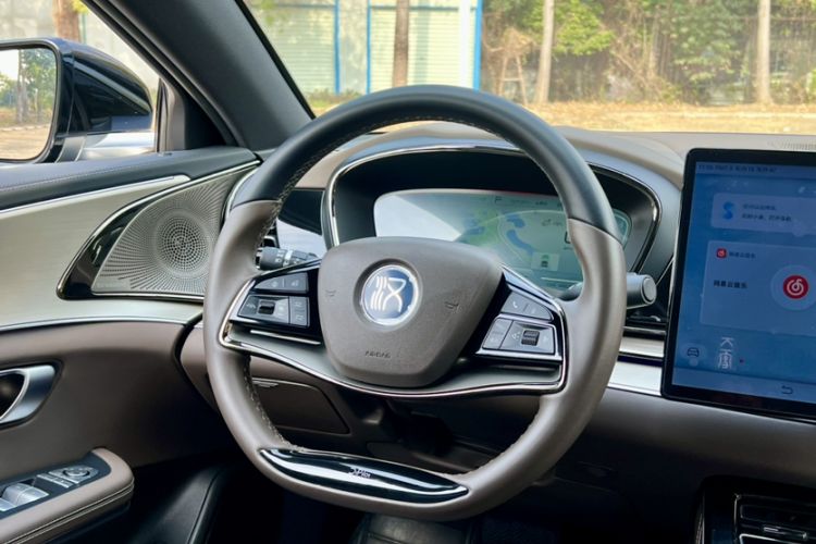 Used BYD Han 2023 EV Champion Edition 605KM Front-Drive Premium Model