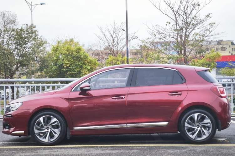 Used  4S 2018 30THP Dynamic Edition