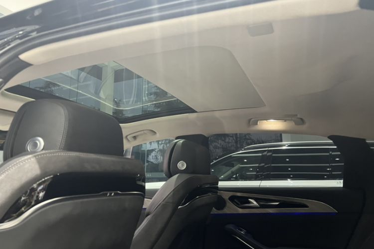 Used Hongqi H9 2023 2.0T Smart Connect Flagship Edition
