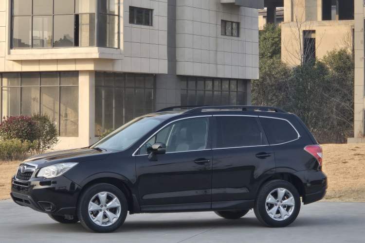 Used Subaru Forester 2013 2.5i Automatic Luxury Edition
