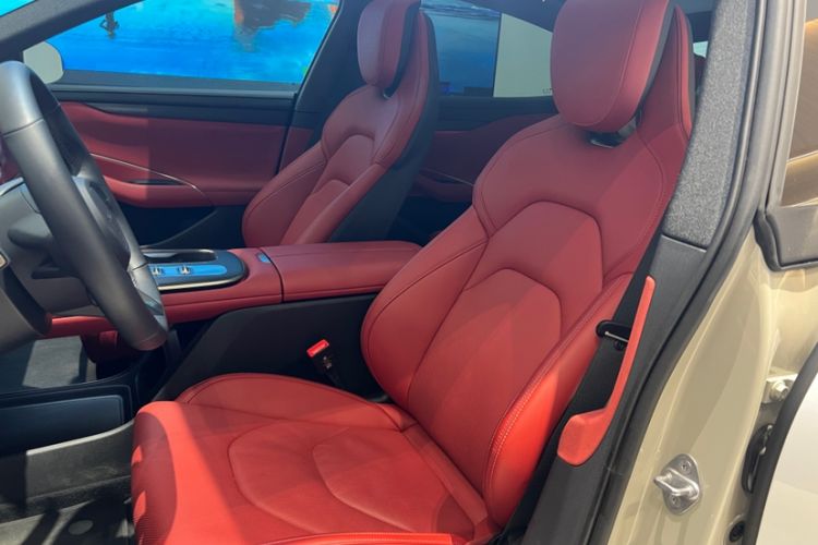 Used  SU7 2024 Rear-Drive Long-Range Intelligent Driving Version