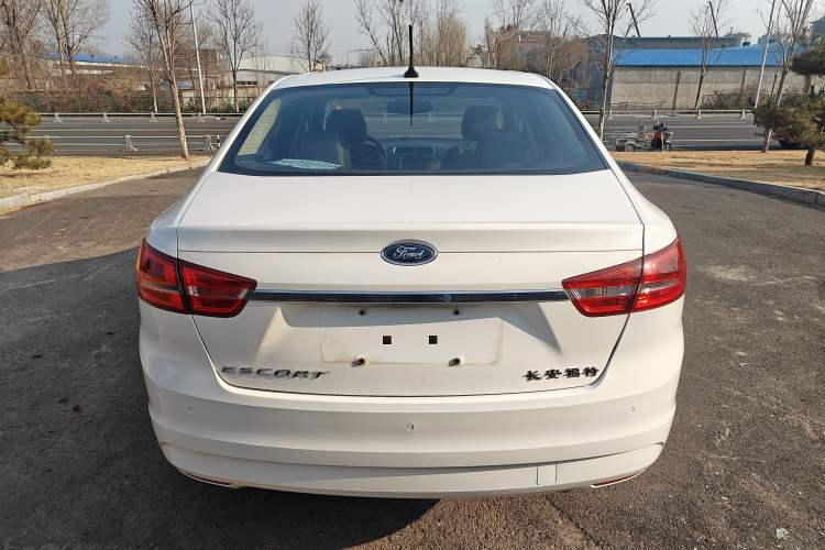 Used Ford Escort 2017 Happiness Edition 1.5L Automatic Fashion Version
