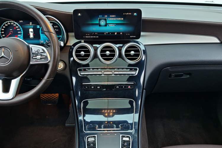 Used Mercedes-Benz GLC 2022 Facelifted GLC 260 L 4MATIC Dynamic Edition