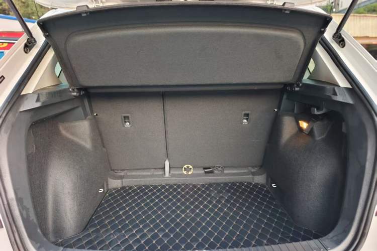 Used Volkswagen Tharu 2021 280TSI Two-Wheel Drive Trend Edition