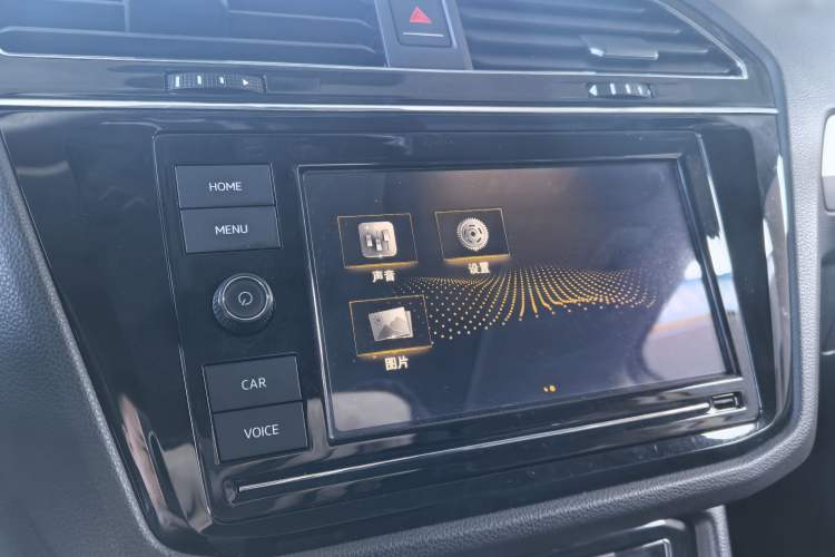 TDK.VehicleDetails.img