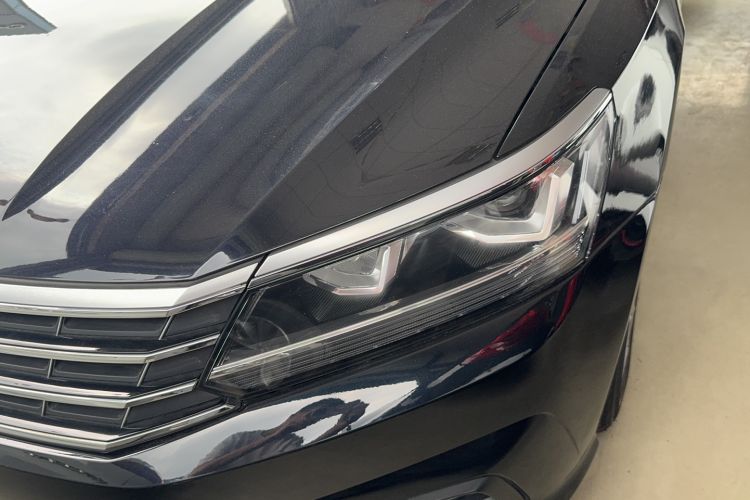 Used Volkswagen Passat 2016 330TSI DSG Luxury Edition
