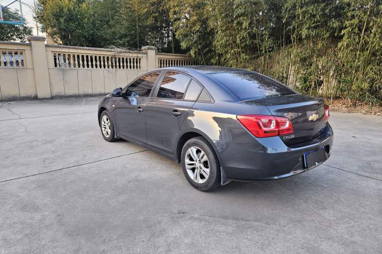 Used Chevrolet Cruze 2015 1.5L Classic SE AT