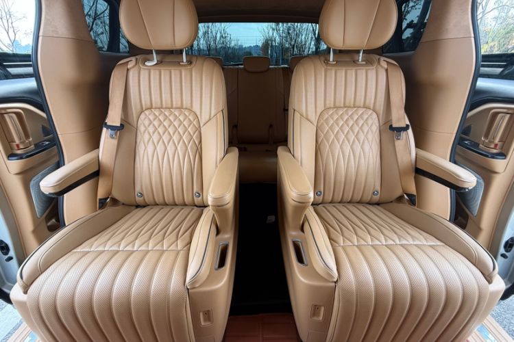 Used VOYAH Dream 2024 PHEV Ultra-Long Range Flagship Edition