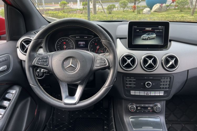 Used Mercedes-Benz B-Class 2015 B 200 Fashion Model