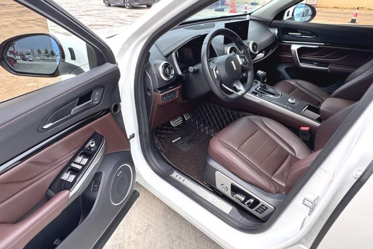 Used Wey VV5 2017 2.0T Flagship Edition
