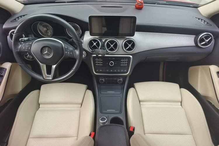 Used Mercedes-Benz GLA 2016 GLA 220 4MATIC Fashion Edition