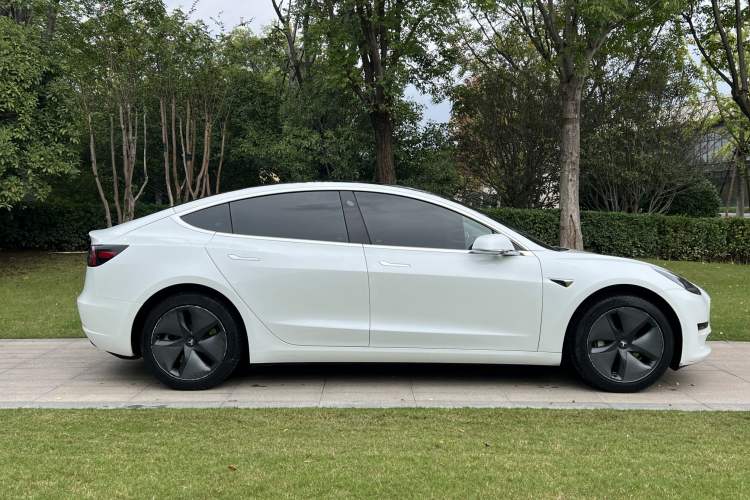 Used Tesla Model 3 2019 Standard Range Rear-Wheel Drive Upgraded Version (52 kWh)
