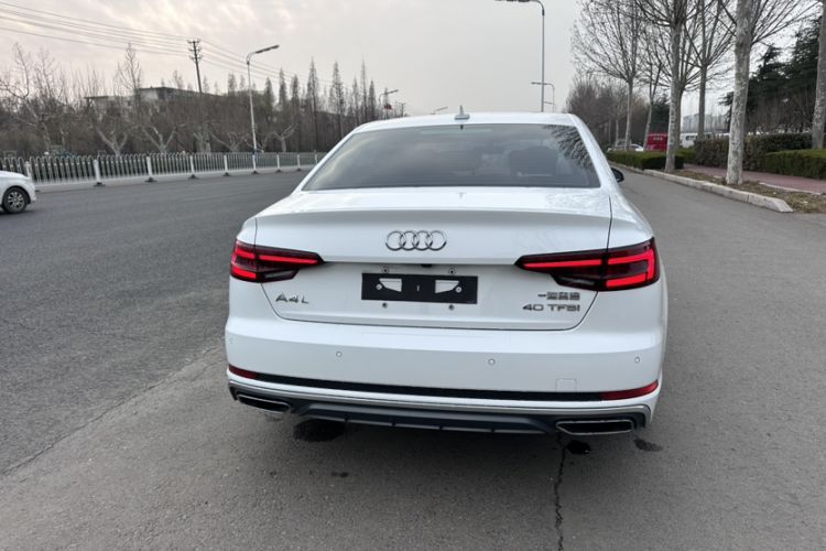 Used Audi A4L 2019 40 TFSI Fashion Version China V
