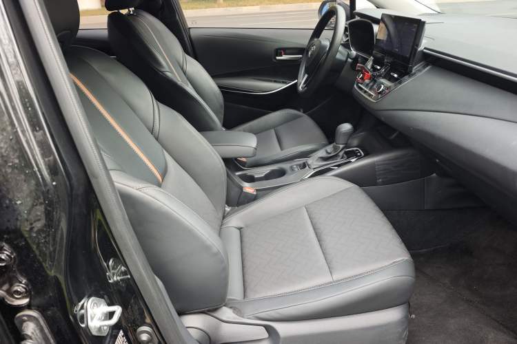 Used Toyota Levin 2023 Smart Electric Hybrid Dual-Engine 1.8L Sport Edition
