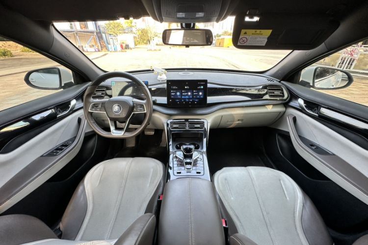 Used BYD Qin PLUS 2024 HONOR Edition DM-i 55KM Leading Model
