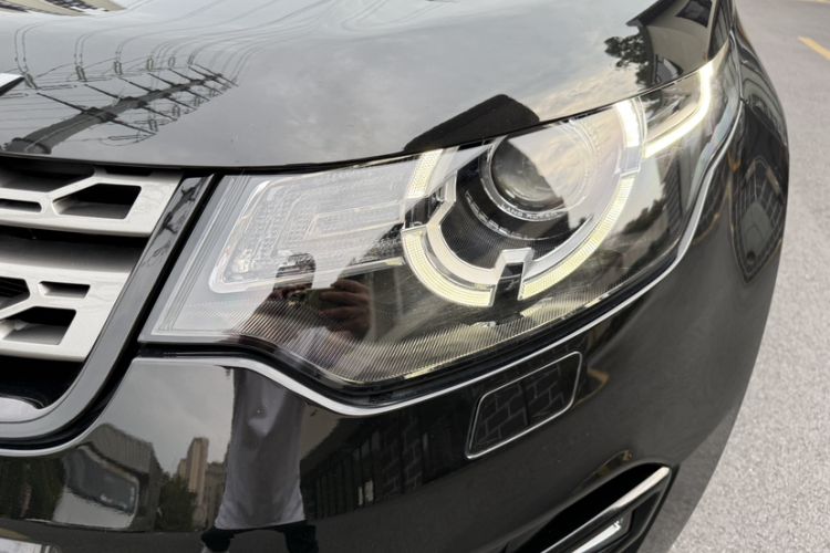 Used Land Rover Discovery Sport 2019 240 PS SE Version China VI Standard