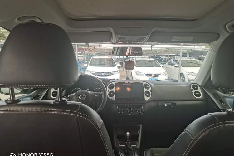 Used Volkswagen Tiguan 2016 300TSI Automatic All-Wheel Drive Fashion Vision Edition
