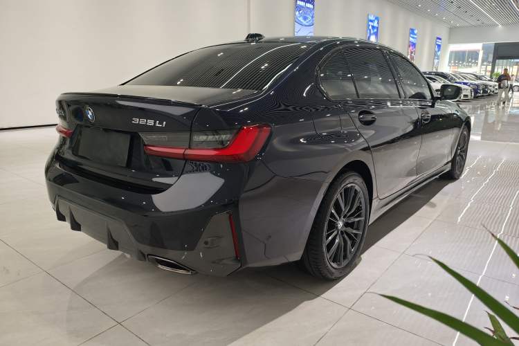 Used BMW 3 Series 2024 325Li M Sport Night Edition Package
