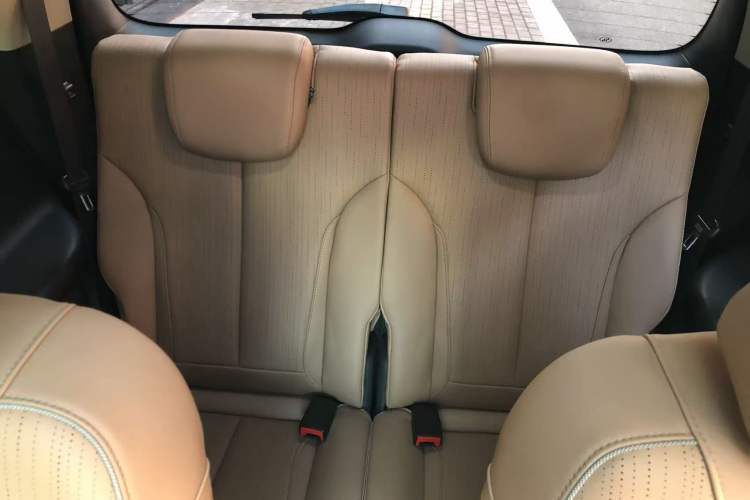 Used Buick GL6 2021 323T Mild Hybrid Connect Luxury Model
