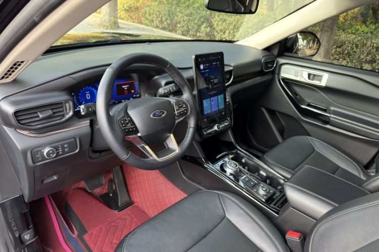 Used Ford Explorer 2020 EcoBoost 285 4x4 Titanium Edition 6 Seats
