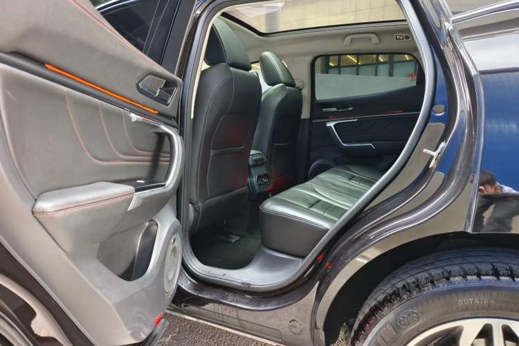 Used Wey VV5 2017 2.0T Ultra-Luxury Version
