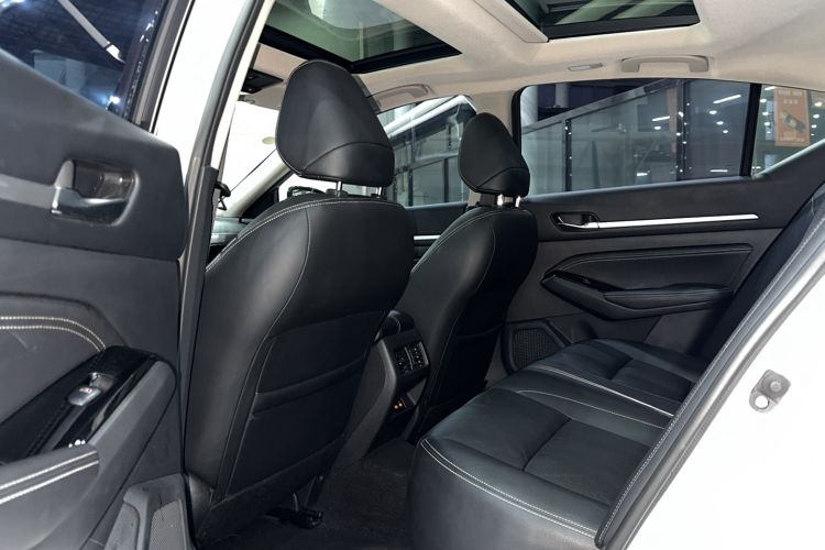 Used Nissan Teana 2022 2.0L XL-TLS Enjoyment Edition
