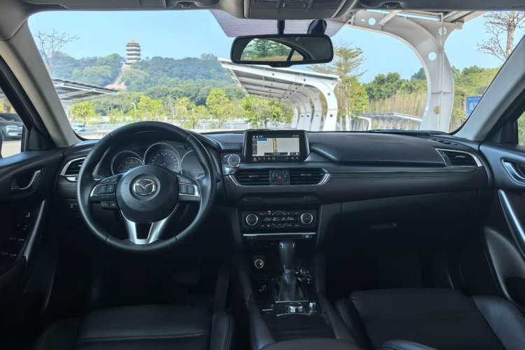 Used Mazda Atenza 2017 2.0L Blue Sky Luxury Edition