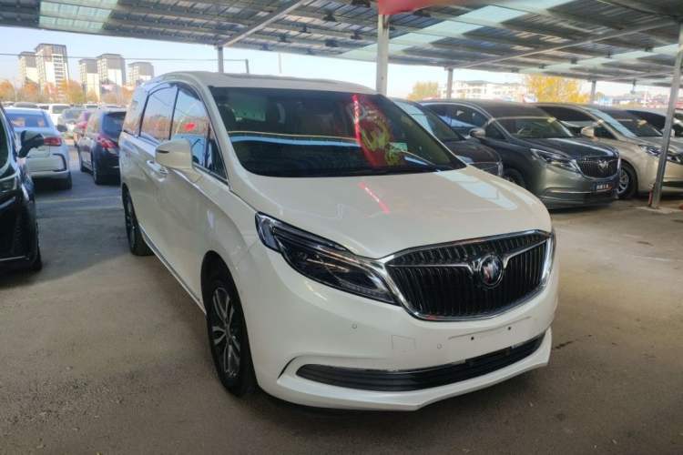 Used Buick GL8 2017 ES 28T Flagship Model China V Standard
