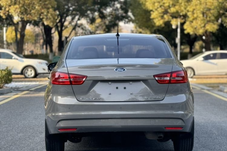 Used Ford Escort 2015 1.5L Manual Comfort Model