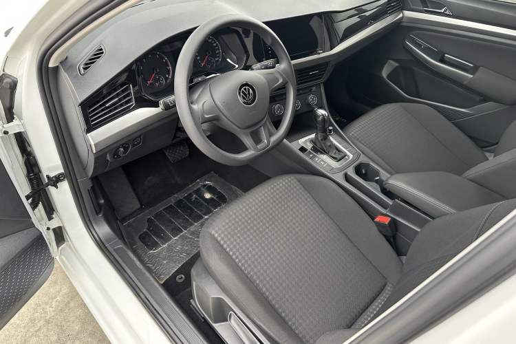 Used Volkswagen Bora 2021 1.5L Automatic Fashionable Smart Connectivity Version
