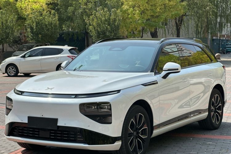 Used XPeng G9 2025 625 Long-Range Max
