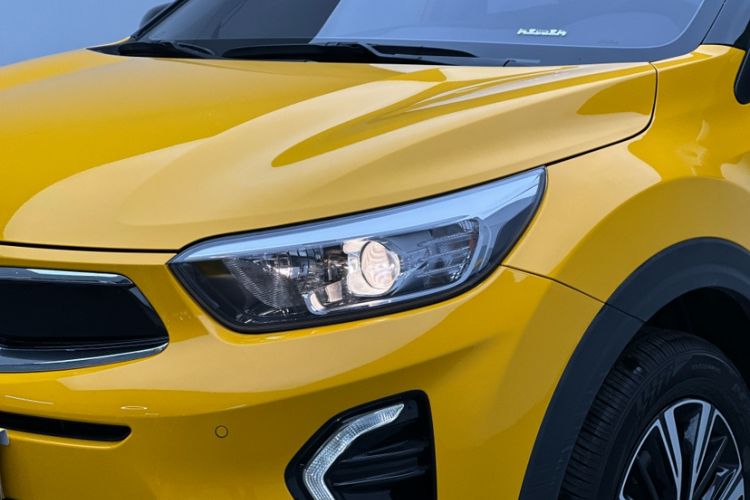 Used Kia kx1 Stonic 2021 1.4L CVT Sunroof Model