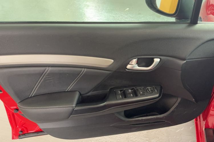 Used Honda Civic 2014 1.8L Automatic Luxury Edition
