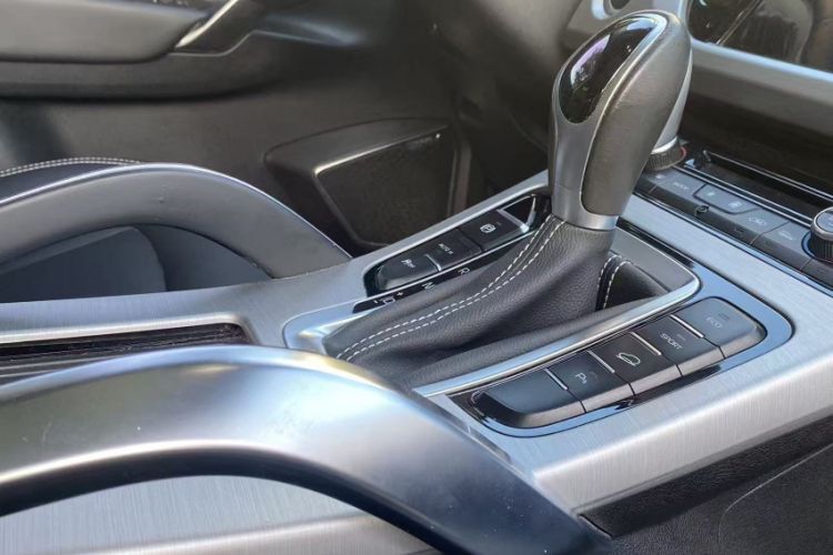 Used Geely Auto Emgrand X7 Sport 2016 1.8TD Automatic Smart Model
