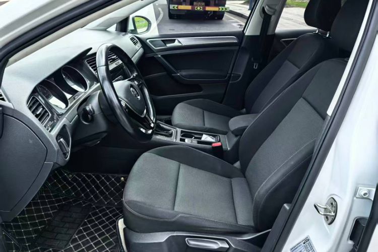 Used Volkswagen Golf 2019 200TSI DSG Comfort & Ambition Edition China VI Standard
