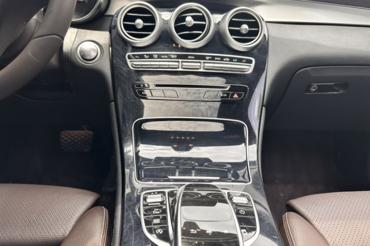 Used Mercedes-Benz GLC 2019 GLC 200 L 4MATIC
