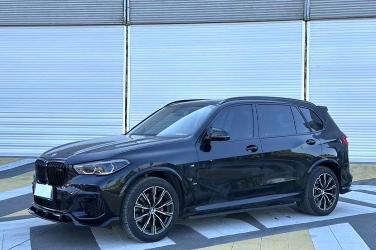 Used BMW X5 2022 Restyled xDrive 30Li Luxury Version M Sport Package