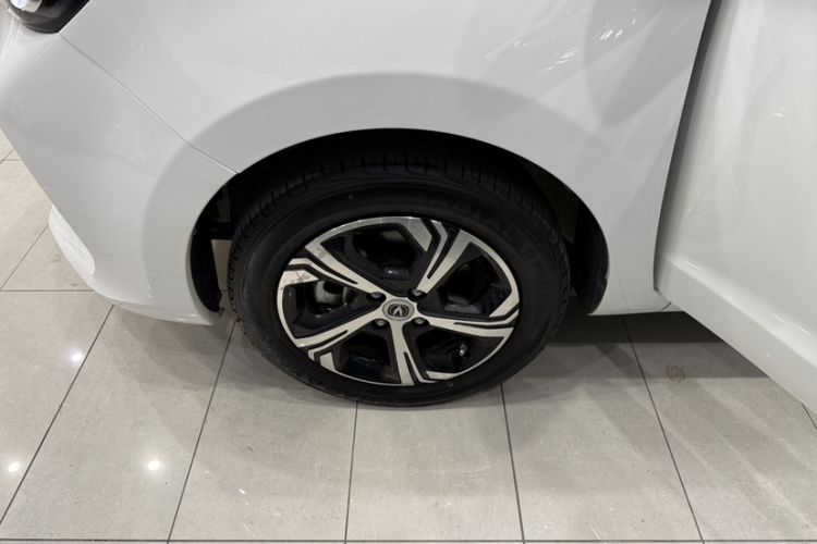 Used Oshan Benni E-Star 2022 Qingxin Edition Colorful Model Lithium Iron Phosphate
