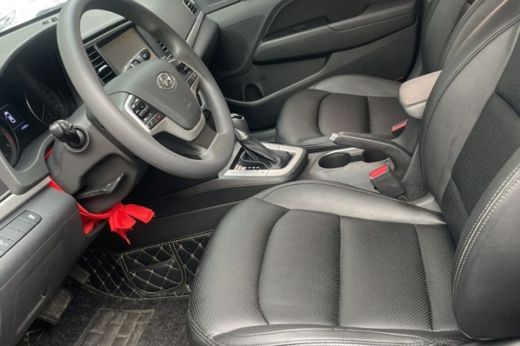 Used Hyundai Elantra 2016 1.6L Automatic ZhiXuan – Elite Version
