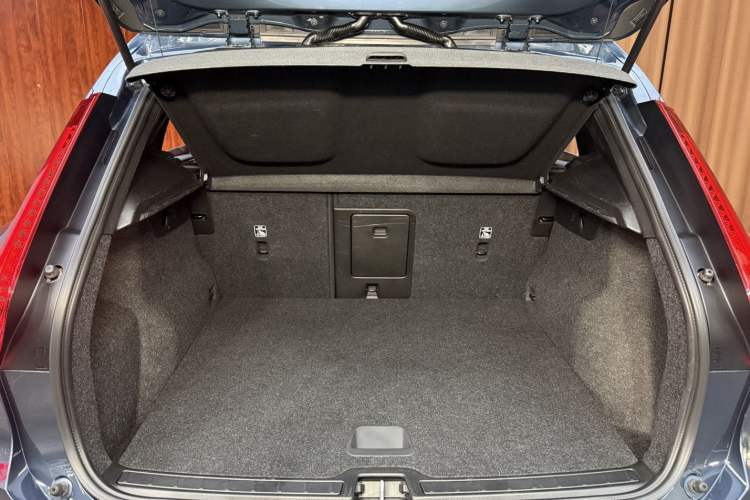 Used Volvo XC40 2021 T4 4x4 SmartDrive Fashion Edition
