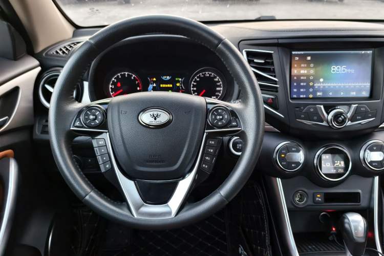 Used BYD Song 2016 2.0TID Automatic Luxury Edition