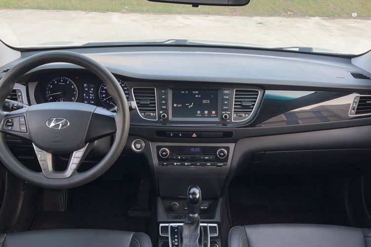 Used Hyundai Mistra 2016 1.8L Automatic Smart GLS
